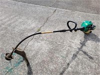 WEED EATER Gas String Trimmer, Working