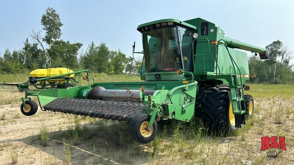 OFFSITE: JD 9600 Combine