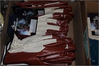 dozen medium womans work gloves