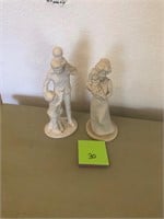 Two porcelain statues #30