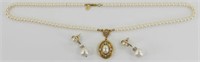 Vintage 1928 Pearl Necklace with Locket Pendant