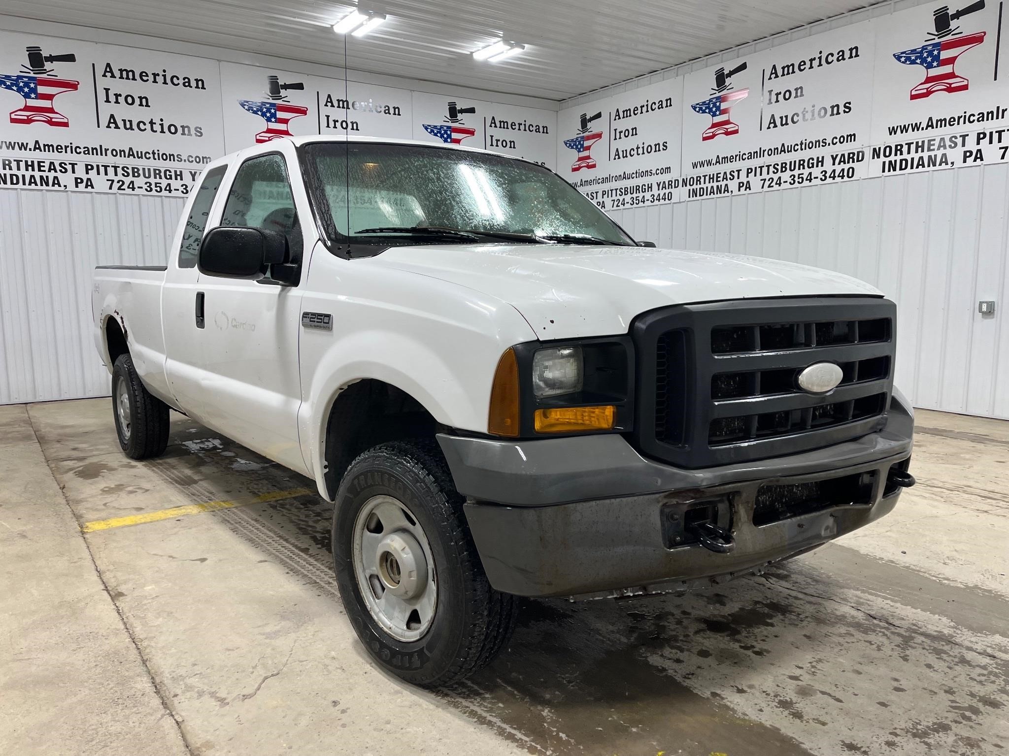2006 Ford F250 SD XL Truck-Titled -NO RESERVE