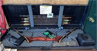 Browning compound bow w/ case & extras