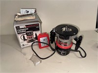 Craftsman 1 hp router with bit pack-WORKS