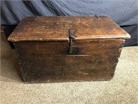 Awesome Old wax patina super cool box / chest