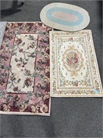 4 ASSORTED THROW RUGS