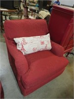 USED CLOTH ARM CHAIR WITH PILLOW