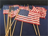 Ten American flags