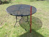 Metal Patio Table (44"w x 28"h)