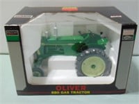Oliver 880 Gas wfe Tractor