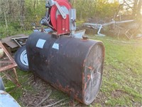 275 Gallon Oil or Fuel Tank with Reel (Clean