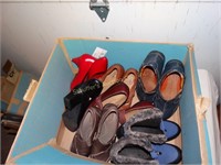 Assorted shoes & boots