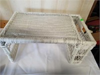 Wicker bed tray