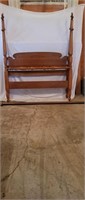 Antique Maple Full Size Poster Bed
