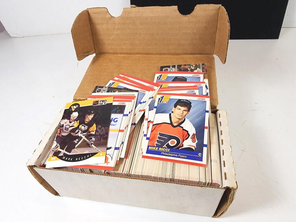 COLLECT Assorted 1990-91 Hockey Cards