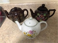 Lot of 3 teapots- 2 were made in Japan