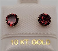 $200 10K  Garnet(2.1ct) Earrings