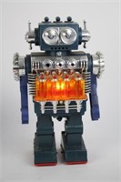 VINTAGE JAPANESE BATTERY OPERATED ROBOT