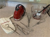 Kitchen Aid Hand Mixer Set with Bowl