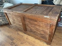 Very large wood chest