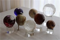 LOT OF ART GLASS SPHERES WITH BASES