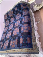 FULL SIZE HAND KNOTTED QUILT HAND MADE SOME