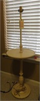 Contemporary white lamp table