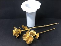 Arzberg vase & two gold roses