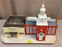 Lot of Plasticville Independence Hall, MFG Co,