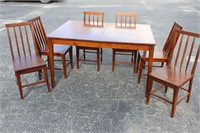 Beautiful Mid Century Dining Table and Six Chairs