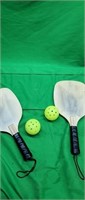 Franklin Sports 2x Pickleball Paddles and 2x