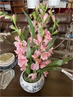 Silk Pink Flowers w/ Vase