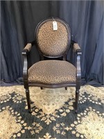 Leopard sitting chair