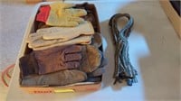 ASSORTMENT OF WORKING GLOVES AND ONE PAIR OF