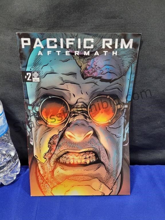 Pacific Rim Comic Book