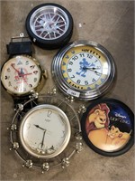 5 Disney clocks.