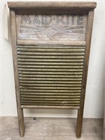 Made-Rite Metal Washboard 12" x 24"