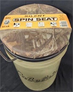 Cabelas 5 Gallon bucket with spin seat