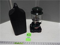 Coleman 288 lantern with case-like new