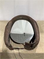 Leather horse yolk mirror