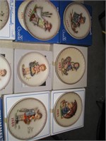 Misc lot of Hummel plates wtih original boxes