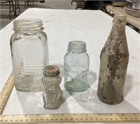 Glass Jar Lot w/mason jar