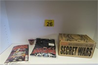 Marvel Collector Corp Secret Wars Box w/ 3x Top
