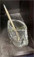 POLISHED BOTTOM CRYSTAL VASE - CROSS PEN