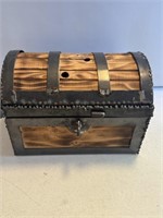 Wood and metal treasure chest box measures 12“ x