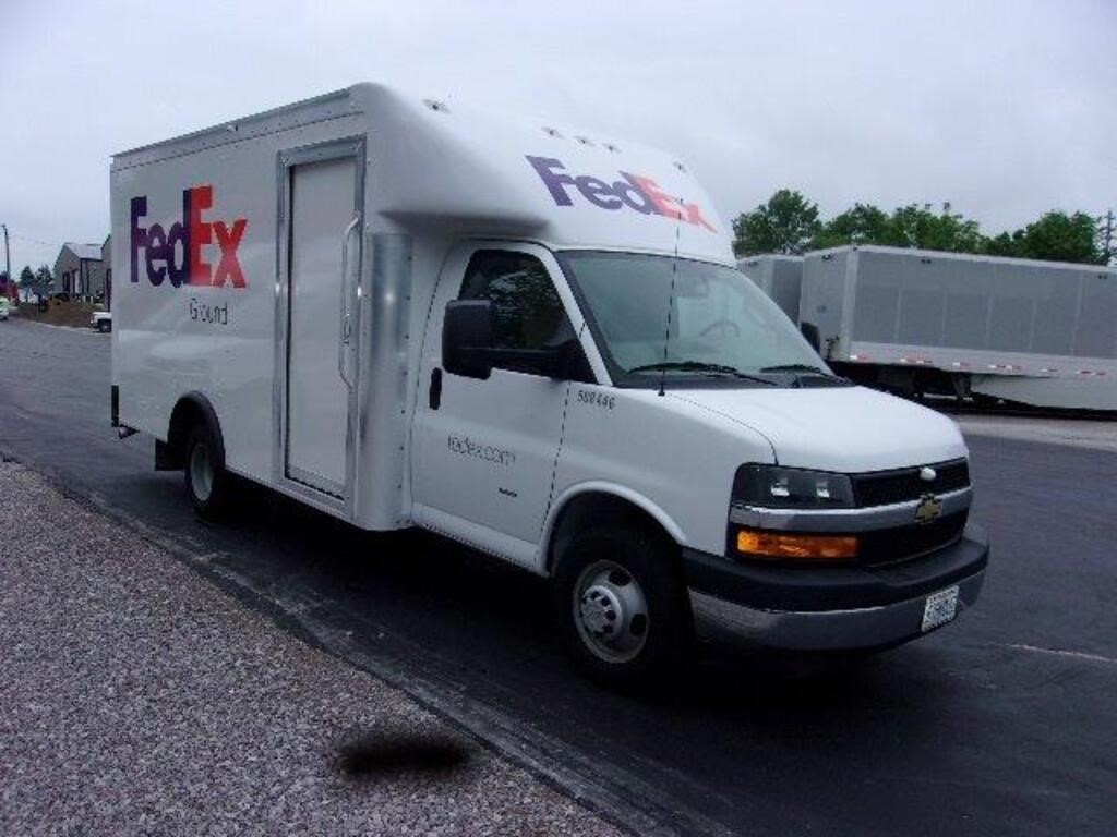 Online Only Delivery Truck Auction