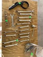 Aspirated Wrenches