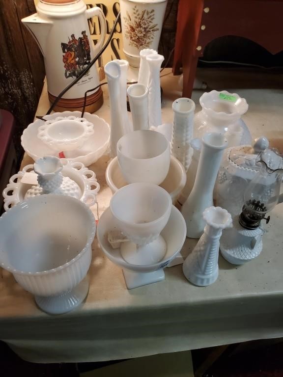 Lot of Milk Glassware and Two Lamps