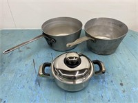 Aluminium 10.5" Sauce Pots & 8" S/S Pot
