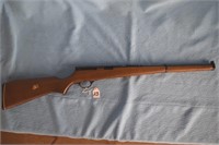 H&R Sahara rifle
